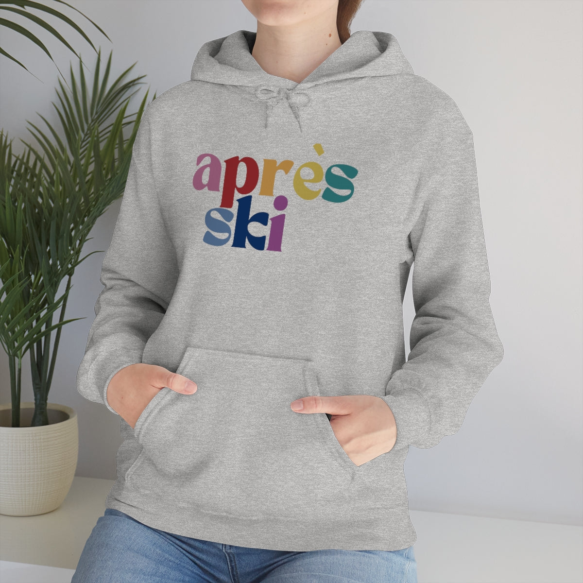 Apres Ski Unisex Heavy Blend Hooded Sweatshirt