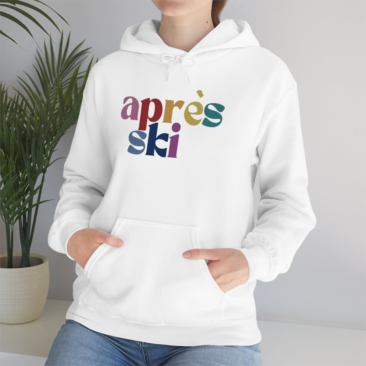 Apres Ski Unisex Heavy Blend Hooded Sweatshirt