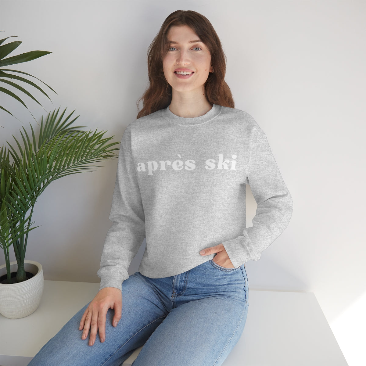 Apres Ski Unisex Heavy Blend Crewneck Sweatshirt